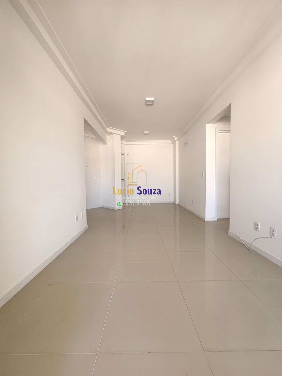 02 DORMITÓRIOS COM SUÍTE - 02 VAGAS - HOME CLUB COM PISCINA - Lucio Souza - Corretor de Imóveis