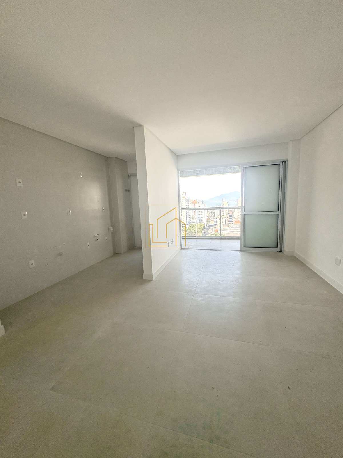 02 dormitórios com suíte - Vista mar - Pronto pra morar - Lucio Souza - Corretor de Imóveis