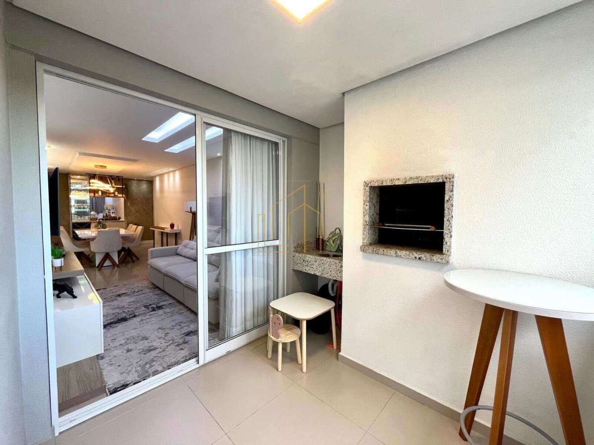 03 dormitórios c/suíte com piscina em Barreiros - Lucio Souza - Corretor de Imóveis