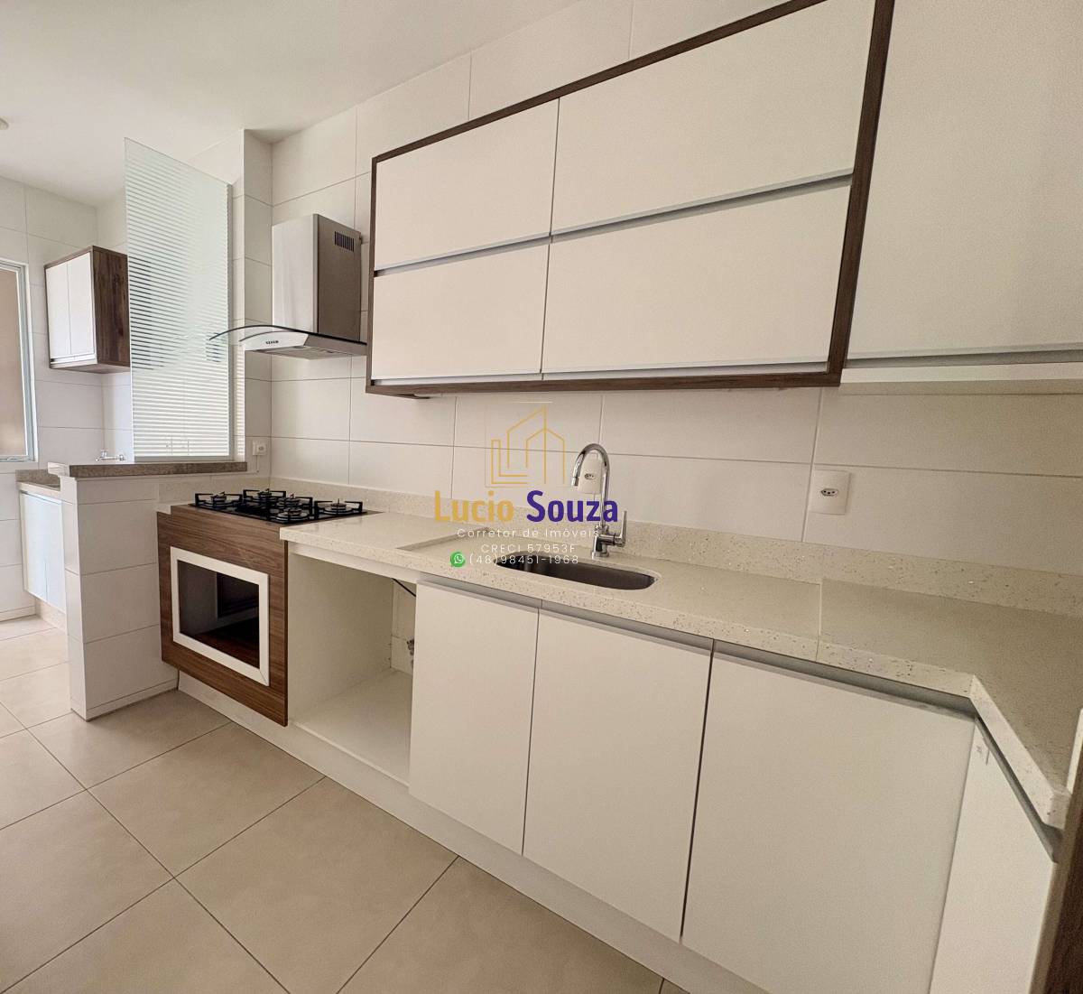 3 Dormitórios c/suite - semi mobiliado- infraestrutura de lazer completa - Lucio Souza Corretor de Imóveis