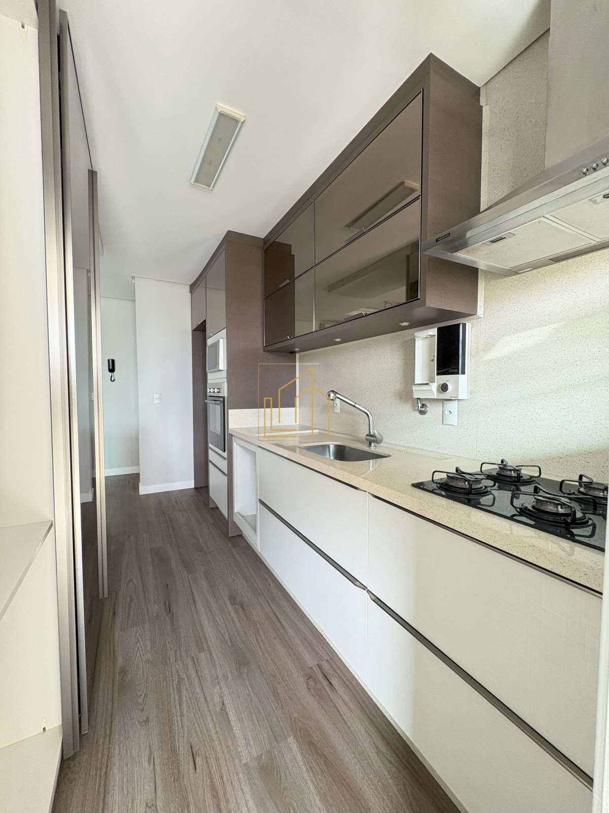 APARTAMENTO 3 DORMITÓRIOS C/ SUITE - 02 VAGAS - VISTA MAR - Lucio Souza - Corretor de Imóveis