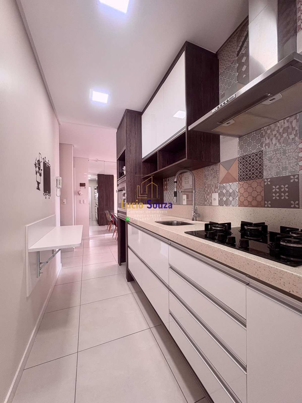 03 DORMITÓRIOS C/SUITE - 02 VAGAS DE GARAGEM - VISTA LIVRE - 94m2 área privativa - Lucio Souza - Corretor de Imóveis