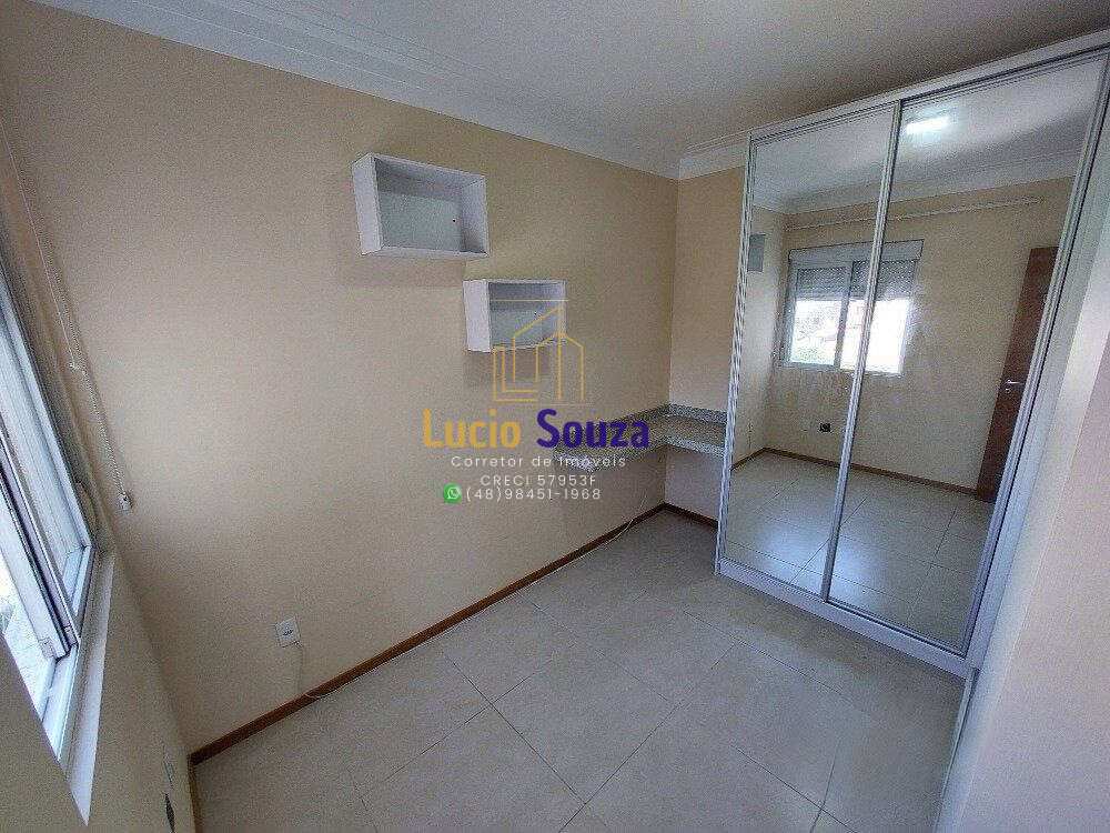 Apartamento à venda em São José, Jardim cidade de Florianópolis, com 3 quartos, 89m²