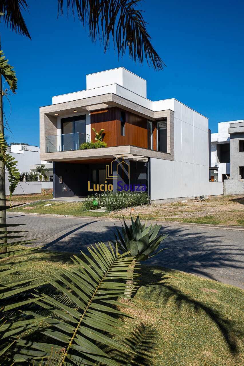 CASA ALTO PADRÃO 03 DORMITÓRIOS COM SUÍTE - 02 VAGAS - Lucio Souza - Corretor de Imóveis